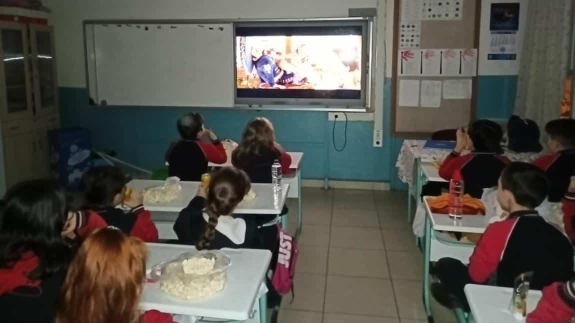 Okulumuzda Film Etkinliği